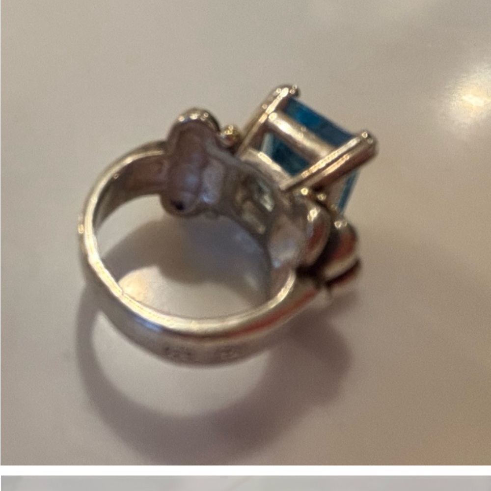 LAGOS Silver Ring with Blue Gemstone
